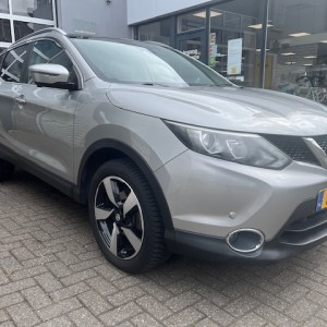 Nissan QASHQAI 2015