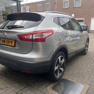 Nissan QASHQAI 2015