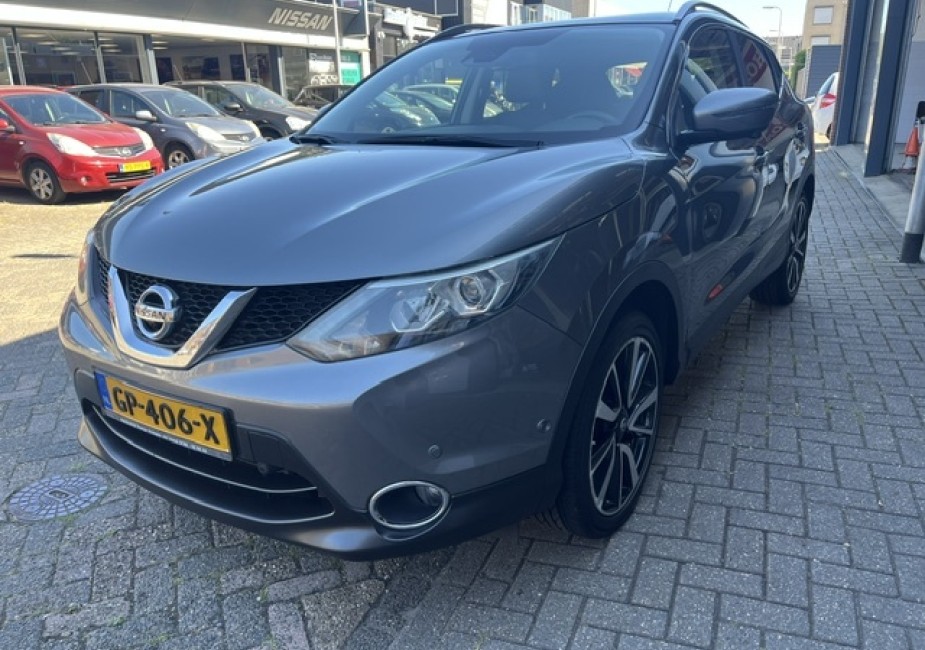 Nissan QASHQAI 2015