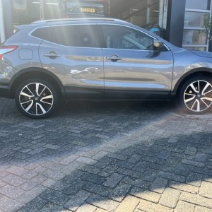 Nissan QASHQAI 2015
